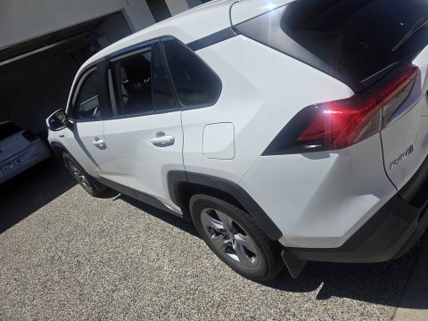 2022 Toyota RAV4 photo 4