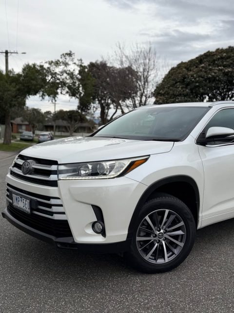 2018 Toyota Kluger photo 3