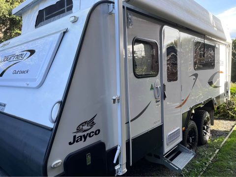 2018 Jayco Journey photo 12