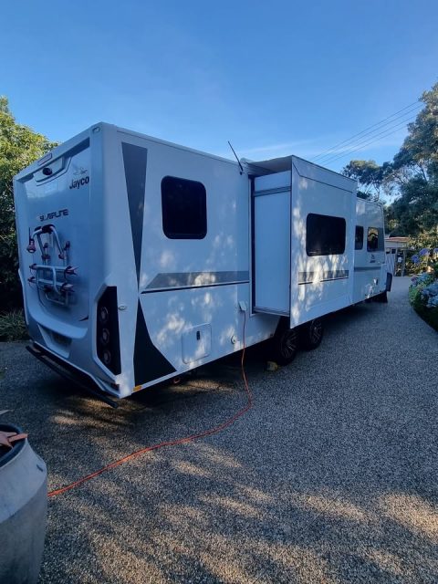 2019 Jayco Silverline 24.75’ photo 5