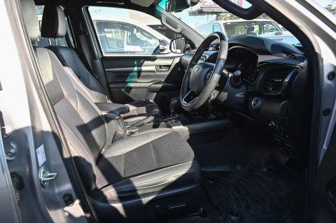 2021 Toyota Hilux photo 10