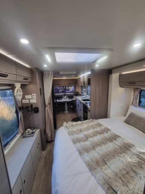 2019 Jayco Silverline 24.75’ photo 7
