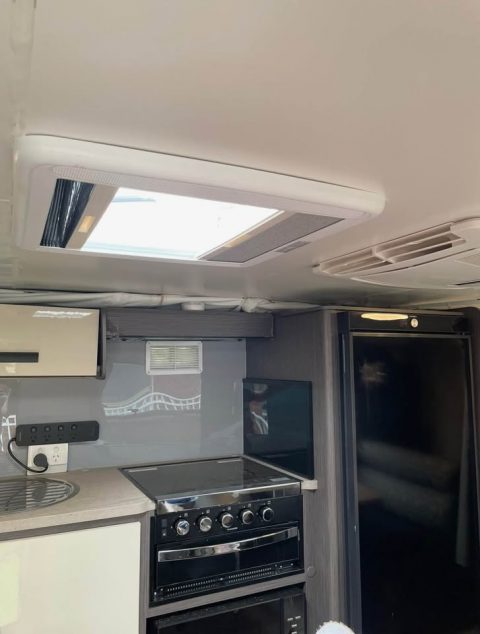 2020 Jayco Journey Outback photo 11