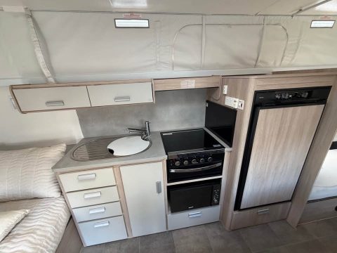 2018 Jayco Journey photo 13