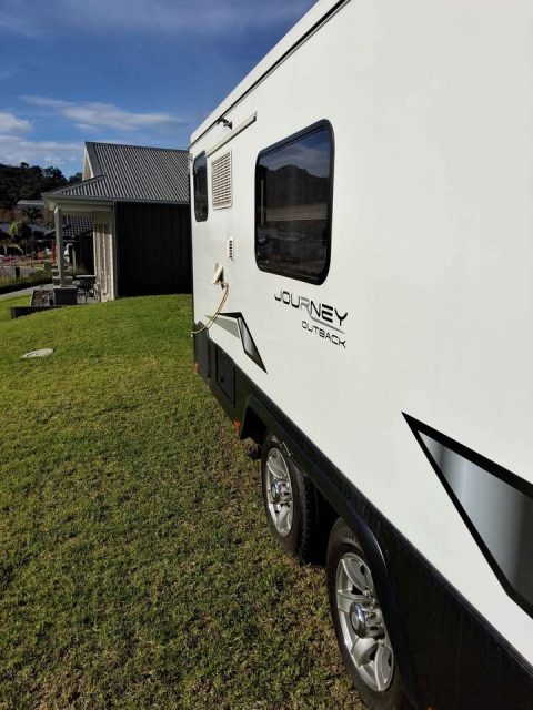 2016 Jayco Journey photo 2