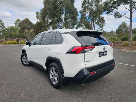 2022 Toyota RAV4 photo 4