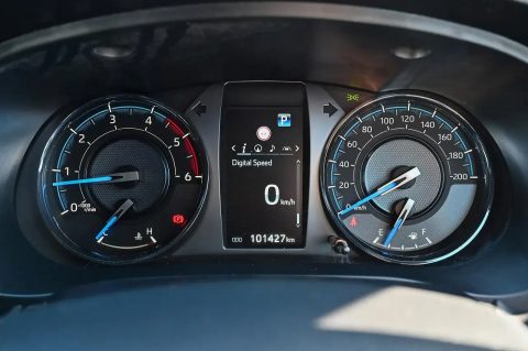 2021 Toyota Hilux photo 4