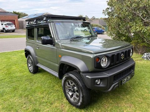 2024 Suzuki Jimny photo 2