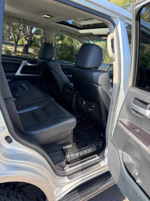 2017 Toyota LandCruiser photo 8