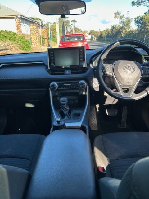 2022 Toyota RAV4 photo 9