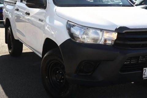 2018 Toyota Hilux photo 5