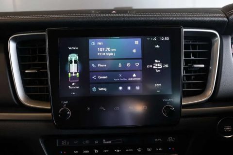2024 Mazda BT-50 photo 11