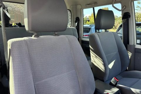 2019 Toyota Landcruiser photo 11