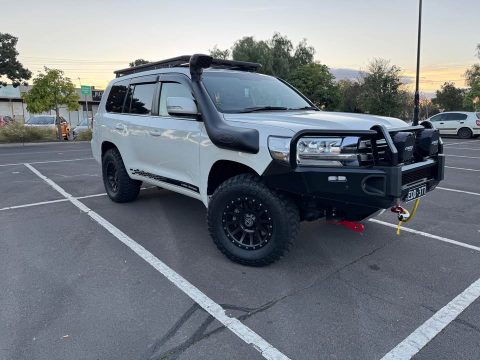 2019 Toyota  LandCruiser