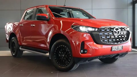 2024 Mazda BT-50 photo 2