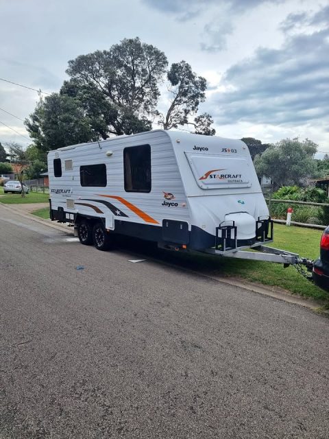 2014 Jayco Starcraft Outback 20.6’