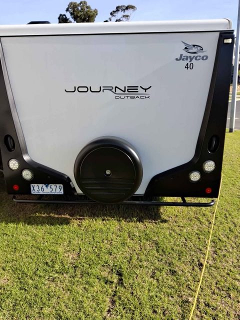 2016 Jayco Journey photo 5