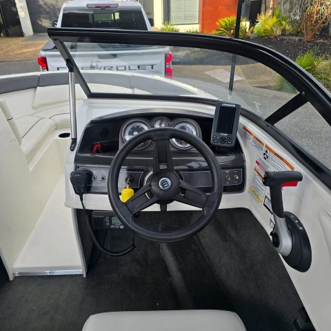 2014 Bayliner Bowrider 18ft photo 7