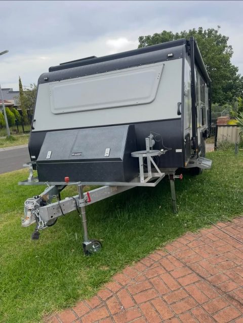 2020 Jayco Journey Outback photo 3